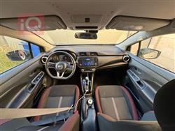 نيسان فيرسا